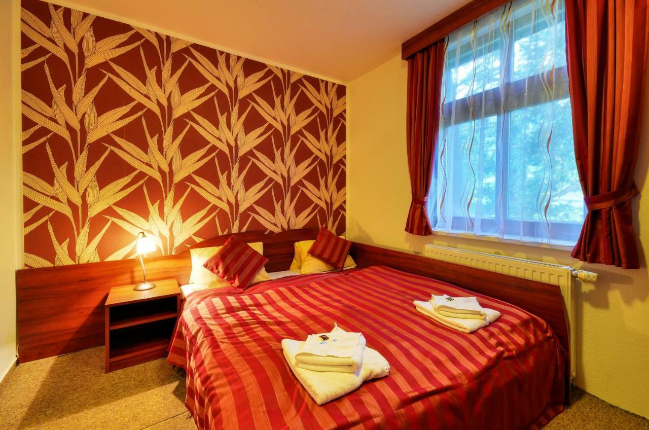Hotel Stara Posta Filipovice Екстер'єр фото